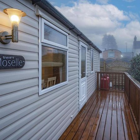 Ty Moselle 12 - 2 Bedroom Holiday Home - אמרות' מראה חיצוני תמונה