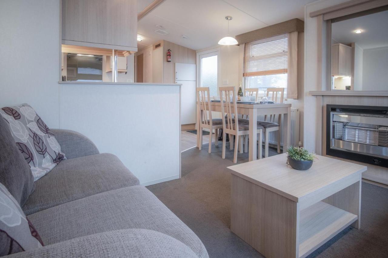 Ty Moselle 12 - 2 Bedroom Holiday Home - אמרות' מראה חיצוני תמונה