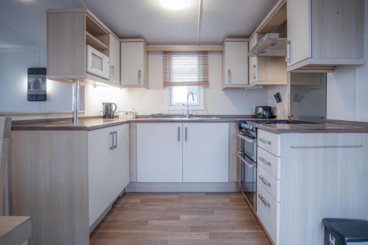 Ty Moselle 12 - 2 Bedroom Holiday Home - אמרות' מראה חיצוני תמונה